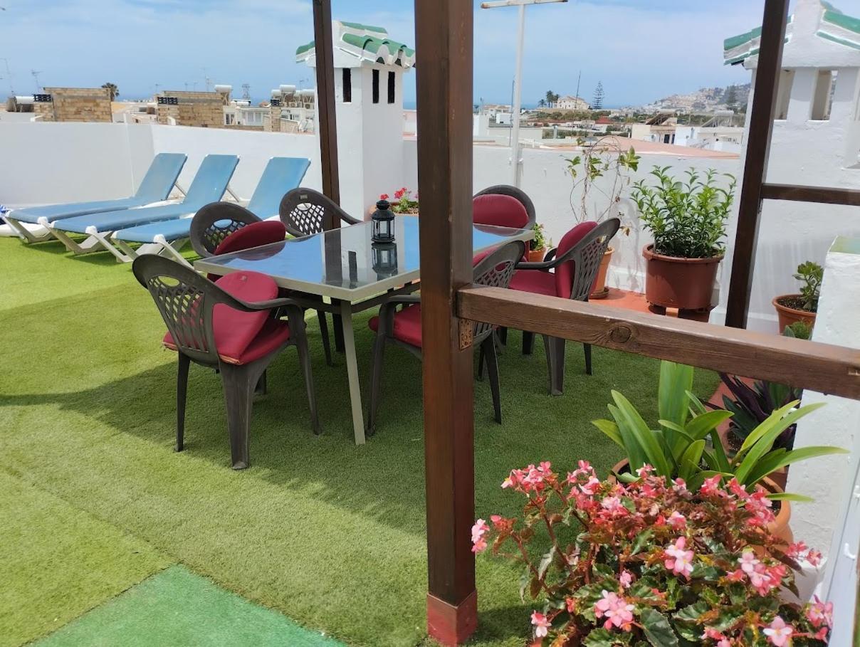 Casa Con Terraza Privada Villa Nerja Exterior photo