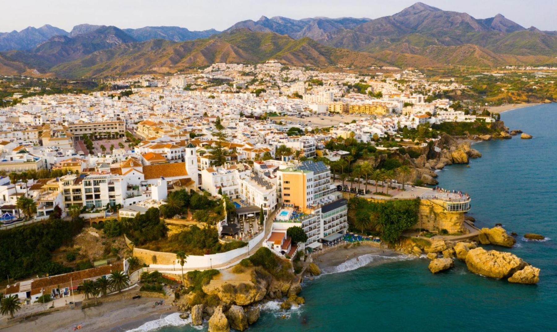 Casa Con Terraza Privada Villa Nerja Exterior photo