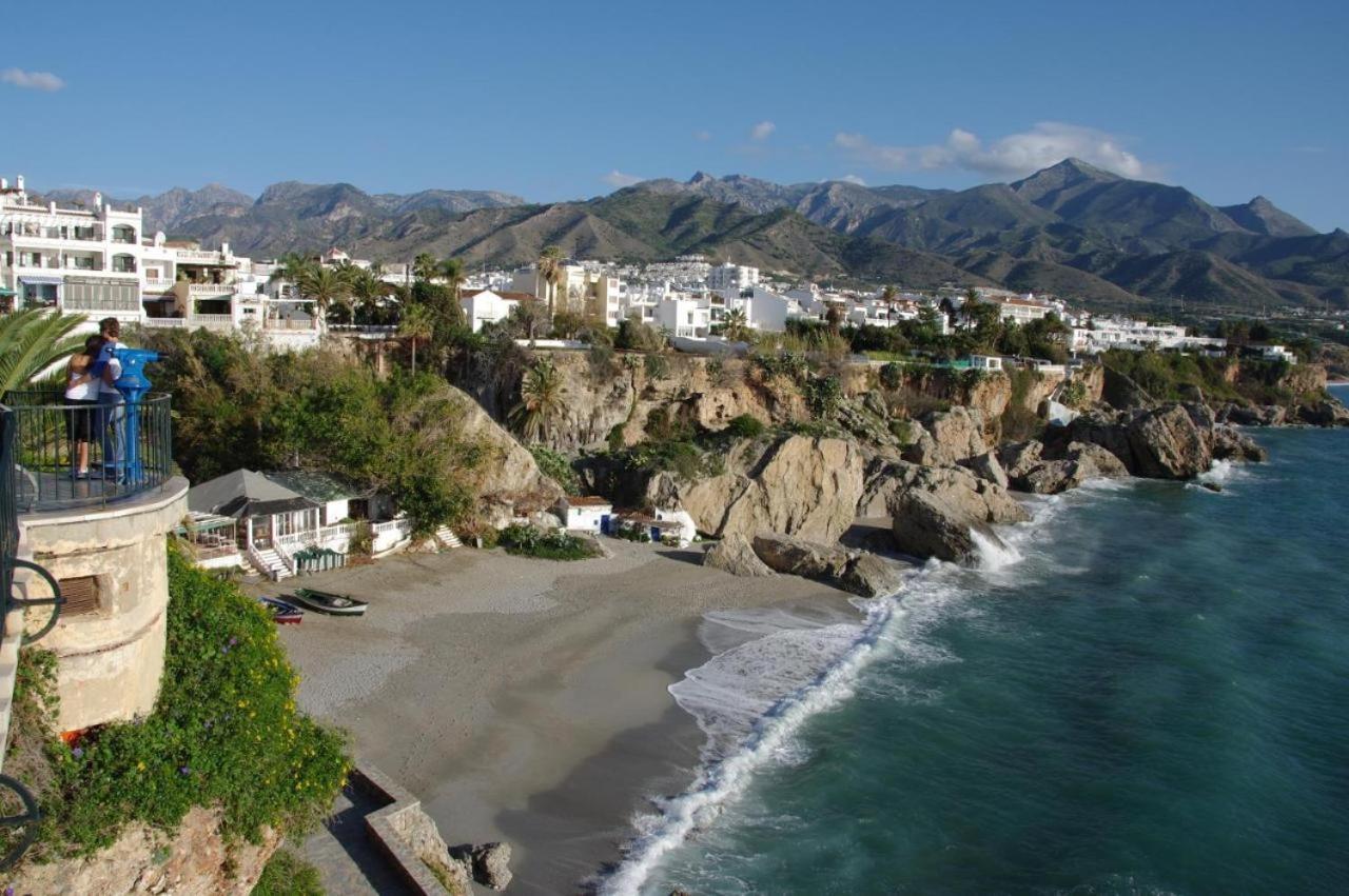 Casa Con Terraza Privada Villa Nerja Exterior photo